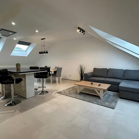 Spacieux 2 Dans Nouvelle A Apartment Athus